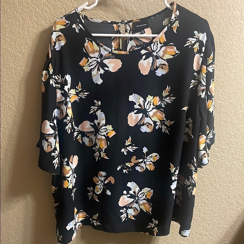 Who What Wear Navy Floral Blouse